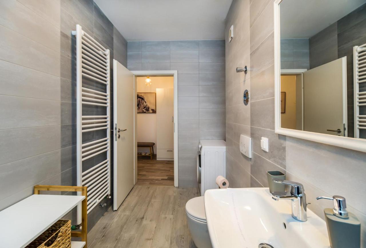 Apartament Diamant ブラショフ エクステリア 写真